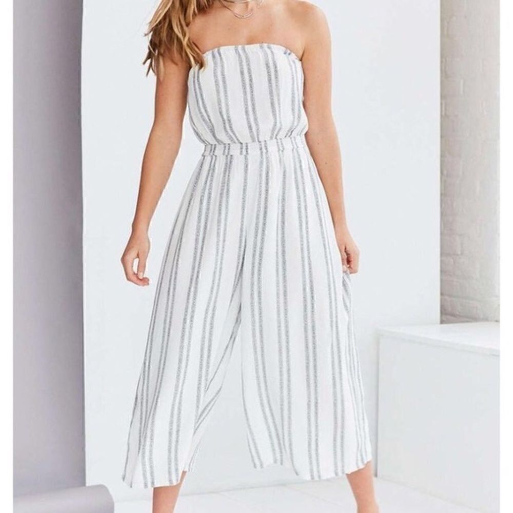Anthropologie Silence and Noise Culottes Romper